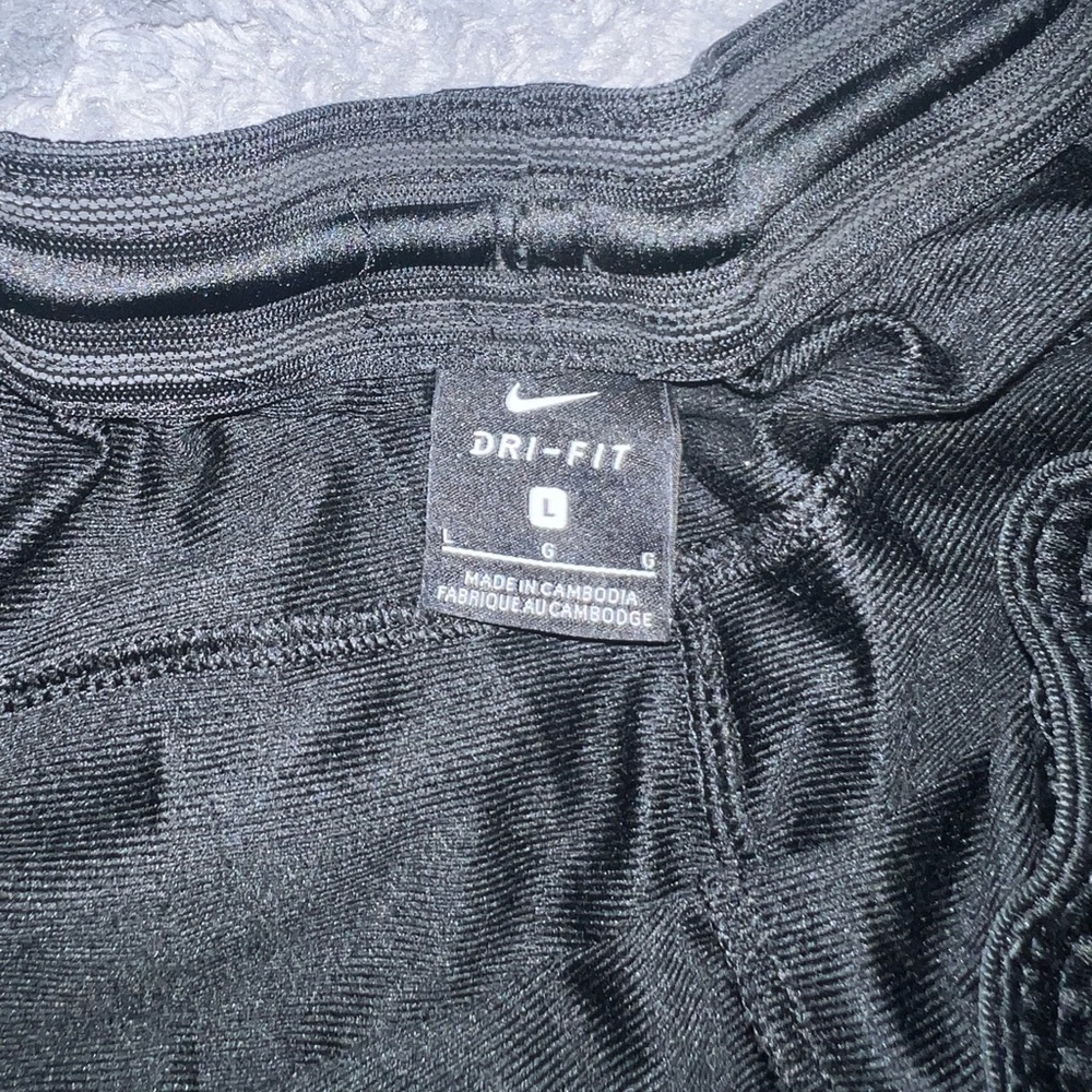 Nike Athletic Shorts - Picture 3 of 4